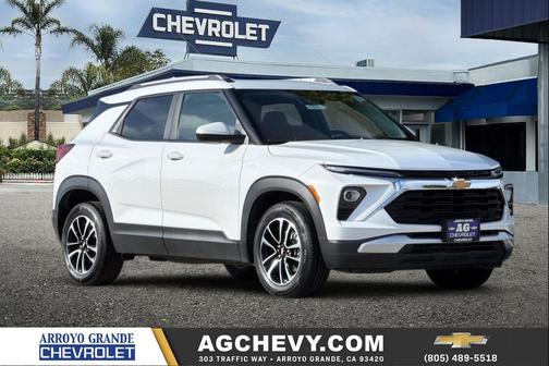 Summit White 2025 Chevrolet Trailblazer LT