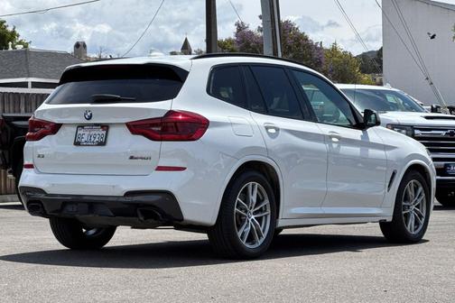 2019 BMW X3 M40i