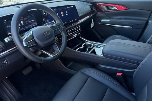 Sterling Gray Metallic 2026 Chevrolet Traverse AWD Z71