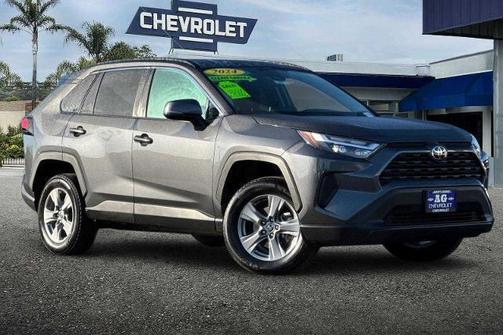 2024 Toyota RAV4 XLE