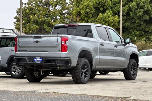Sterling Gray Metallic 2026 Chevrolet Silverado 1500 LT Trail Boss