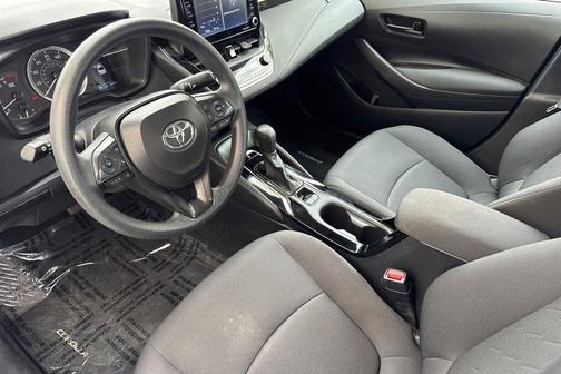 White 2022 Toyota Corolla LE