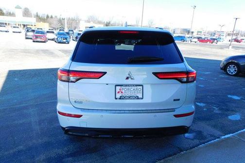 White 2024 Mitsubishi Outlander SEL Black Edition