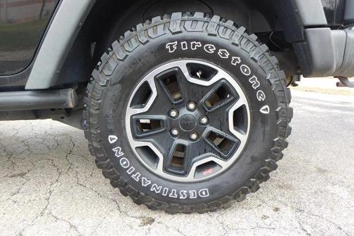 Black Clearcoat 2016 Jeep Wrangler Unlimited Rubicon