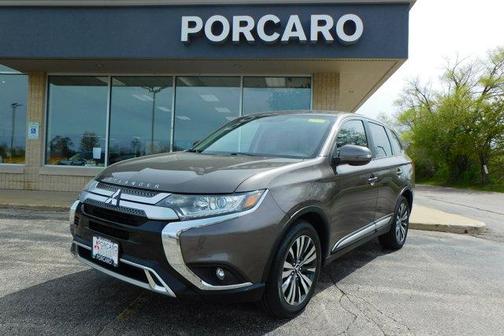 Brown 2019 Mitsubishi Outlander SE