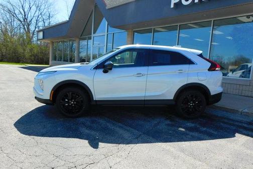 White Diamond 2026 Mitsubishi Eclipse Cross LE
