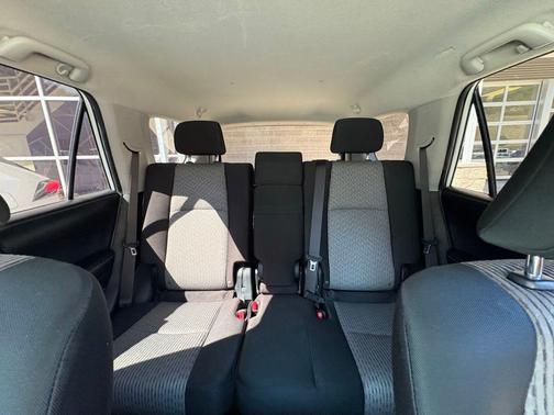 Super White 2018 Toyota 4Runner SR5