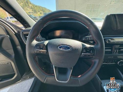 CARBONIZED GRAY METALLIC 2025 Ford Escape ST-LINE