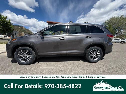Predawn Gray Mica 2019 Toyota Highlander XLE