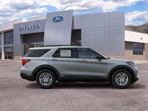 Gray 2027 Ford Explorer