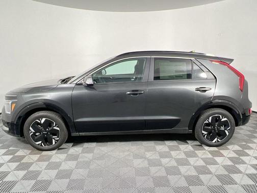 Interstellar Gr 2026 Kia Niro EV Wind