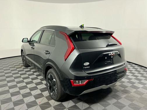 Interstellar Gr 2026 Kia Niro EV Wind