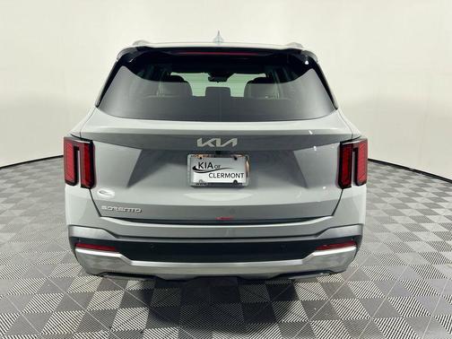 Wolf Gray 2026 Kia Sorento S