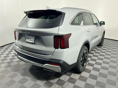 Wolf Gray 2026 Kia Sorento S