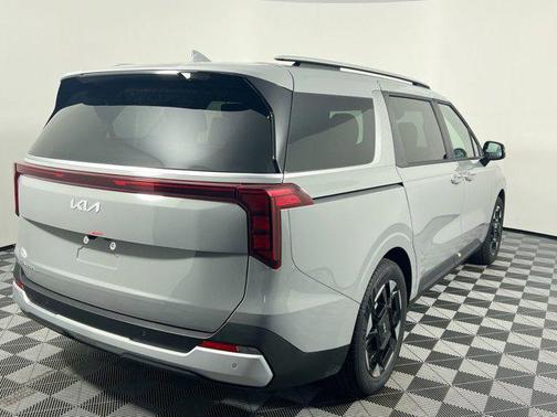 2025 Kia Carnival EX