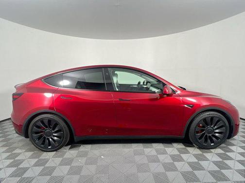 2024 Tesla Model Y Performance Dual Motor All-Wheel Drive