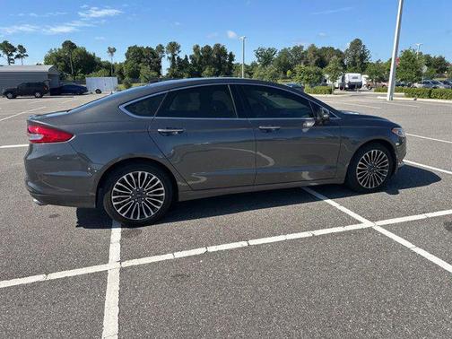 Magnetic 2018 Ford Fusion SE