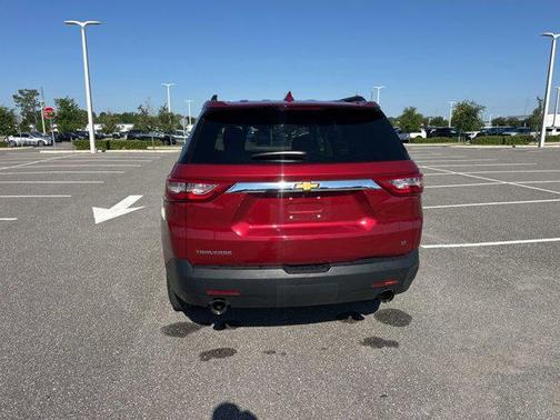 Cajun Red Tintcoat 2021 Chevrolet Traverse LT Cloth