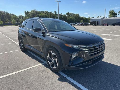 Phantom Black 2022 Hyundai TUCSON Limited