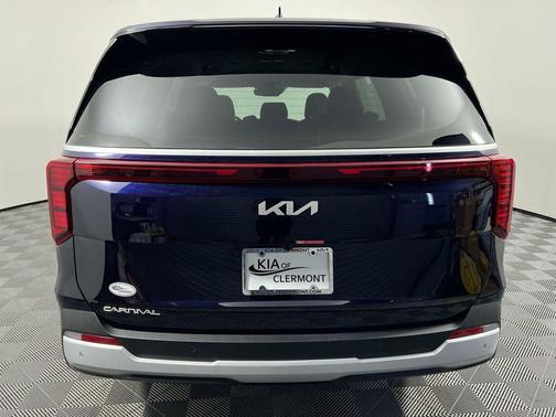 Deep Chroma Blue 2026 Kia Carnival LXS