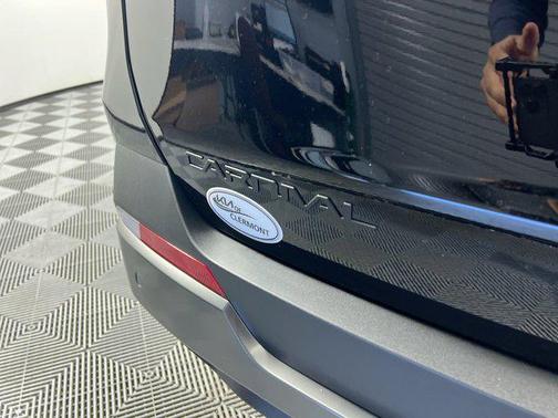 2025 Kia Carnival SX Prestige