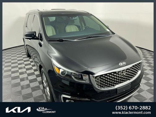 Aurora Black 2018 Kia Sedona SX