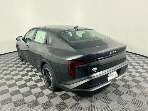 Interstellar Gray 2025 Kia K4 EX