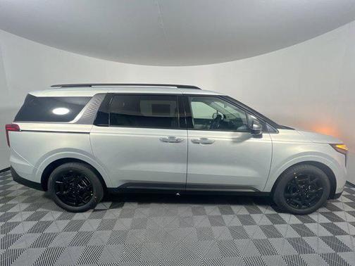 2025 Kia Carnival Hybrid SX Prestige