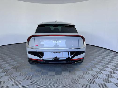 2025 Kia EV6 Wind