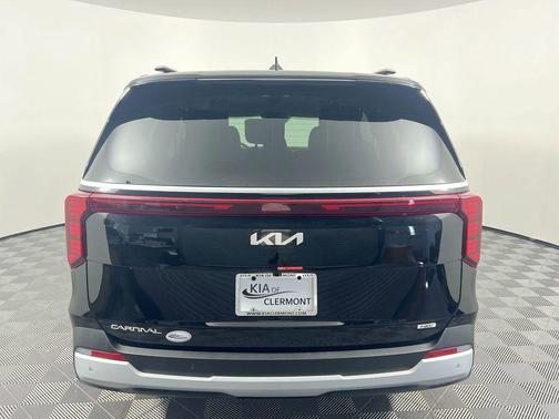 Aurora Black Pearl 2026 Kia Carnival Hybrid EX