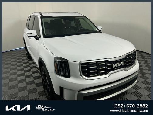 Glacial White Pearl 2024 Kia Telluride S