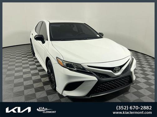 2018 Toyota Camry SE