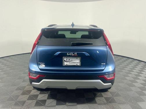 2026 Kia Niro EX