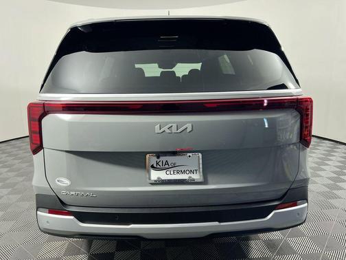 Ceramic Silver 2026 Kia Carnival EX