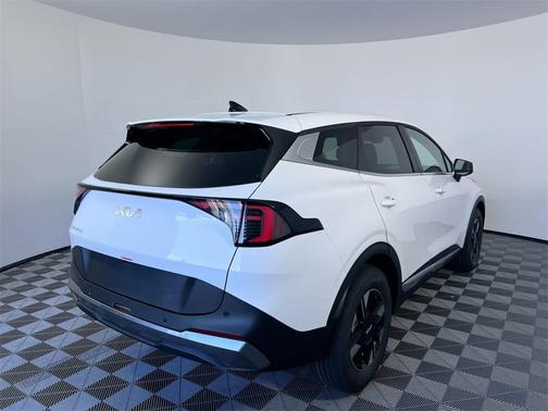 2026 Kia Sportage LX
