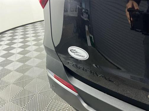 2026 Kia Carnival Hybrid SX