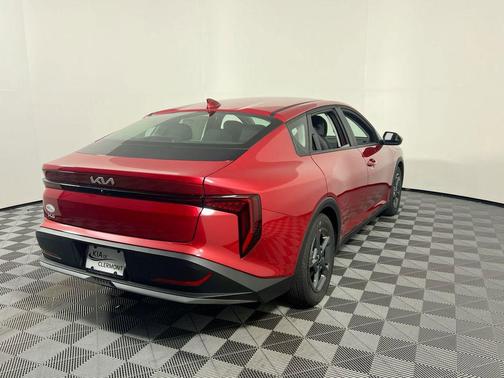 Currant Red 2025 Kia K4 LXS
