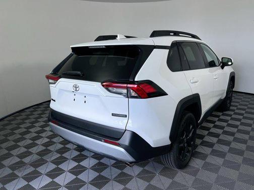 Ice Cap 2024 Toyota RAV4 Adventure