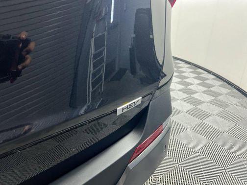2025 Kia Carnival Hybrid SX Prestige
