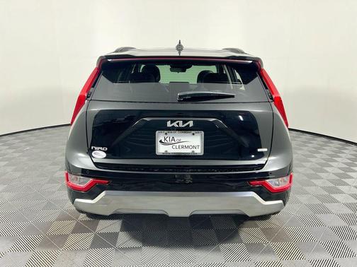 2025 Kia Niro Touring