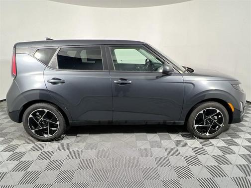 2024 Kia Soul EX