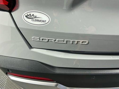 Wolf Gray 2026 Kia Sorento S