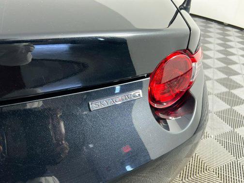 2022 Mazda MX-5 Miata RF Grand Touring