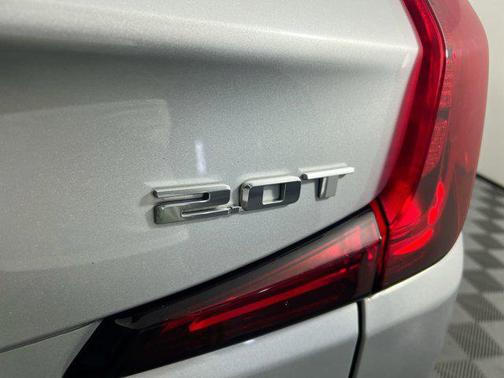 2019 Cadillac XT4 Luxury