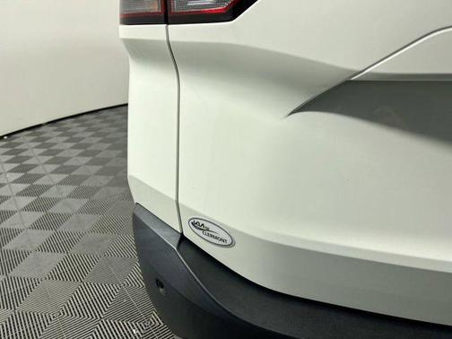 2022 Nissan Rogue S