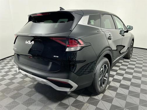 2025 Kia Sportage Hybrid LX