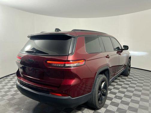 2022 Jeep Grand Cherokee L Altitude