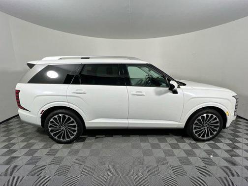 Creamy White Pearl 2026 Hyundai Palisade Hybrid Calligraphy