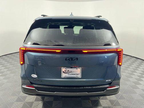 2025 Kia Carnival Hybrid SX