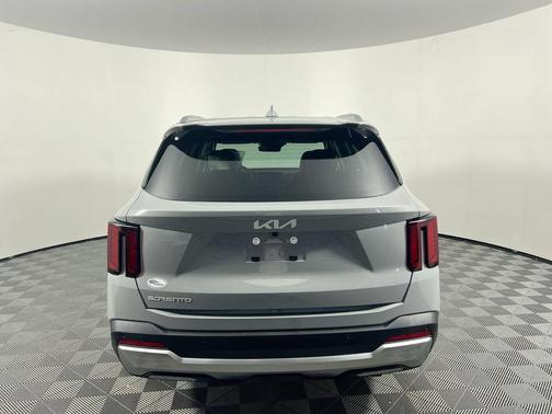 Wolf Gray 2026 Kia Sorento EX